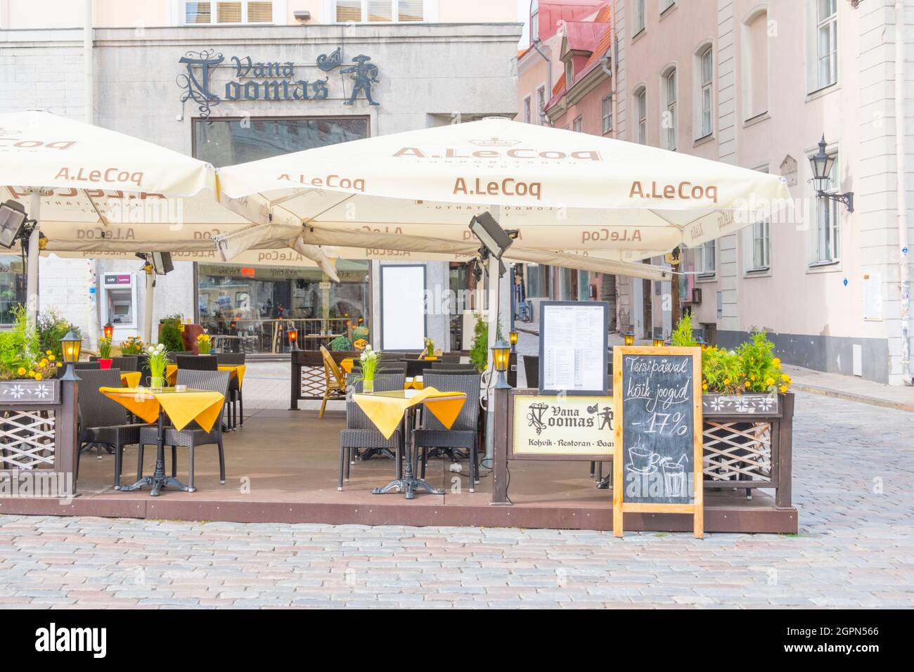 Restaurant terrace, old town square, Tallinn, Estonia Stock Photo - Alamy