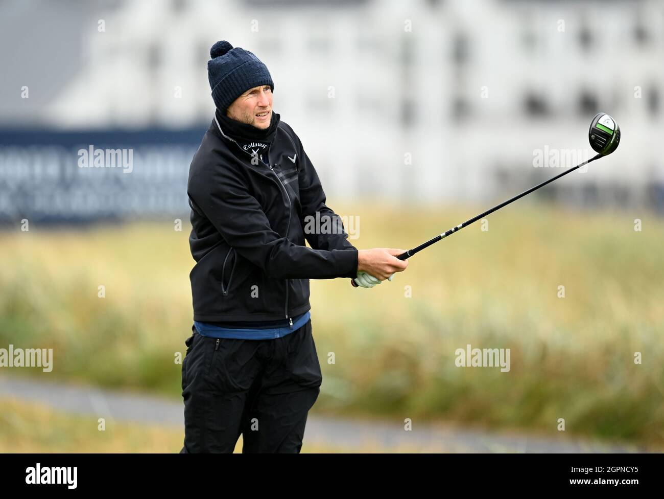 Joe Root on the second tee during day one of the Alfred Dunhill Links ...