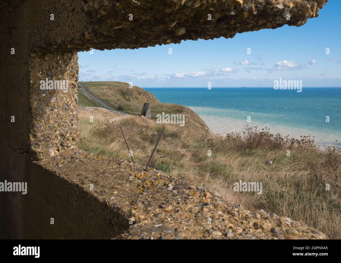 Abbot’s Cliff sound mirror, between Folkestone and Dover, Kent Stock Photo Alamy