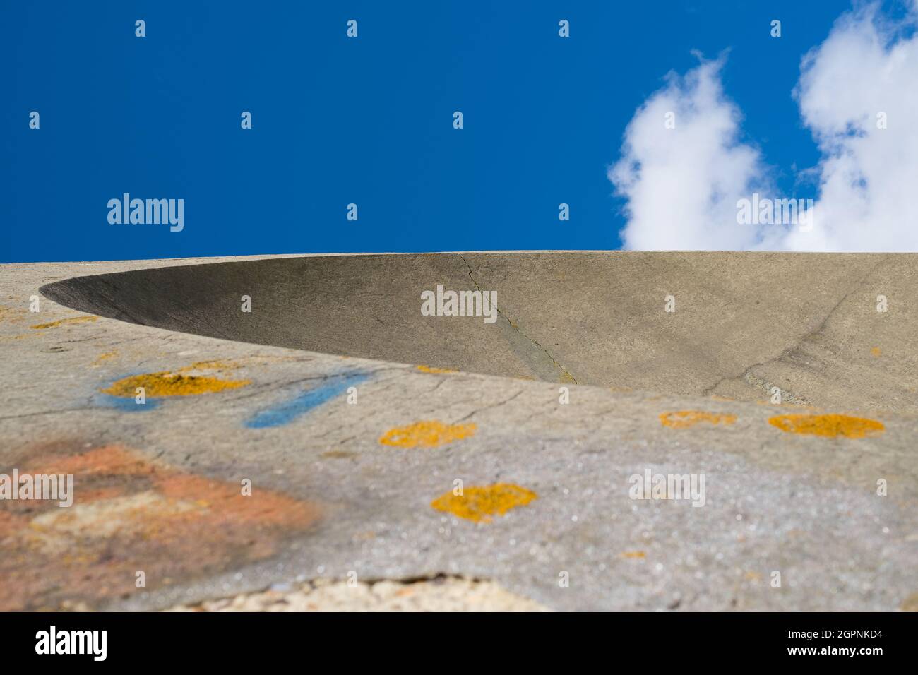 Abbot’s Cliff sound mirror, between Folkestone and Dover, Kent Stock Photo Alamy