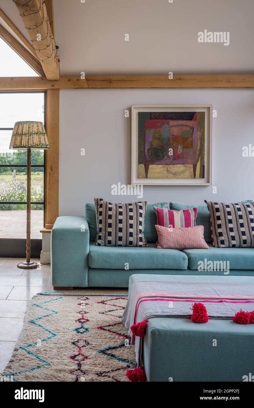 Barn conversion uk hires stock photography and images Alamy