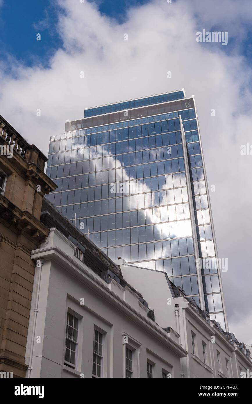 103 Colmore Row is a new office building in Birmingham city centre Stock Photo