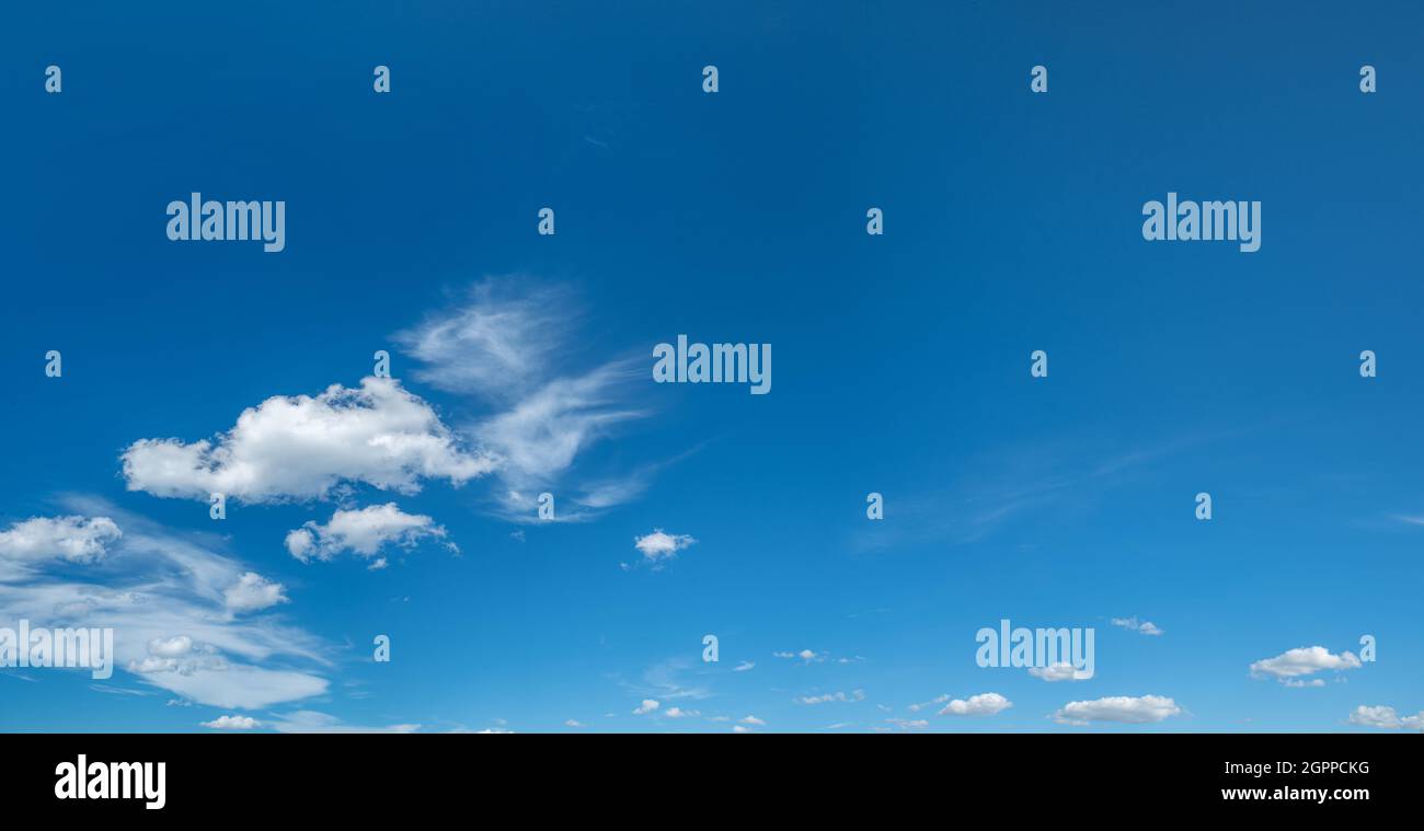 flashing clouds in active sky 16 flashing clouds in active sky 16