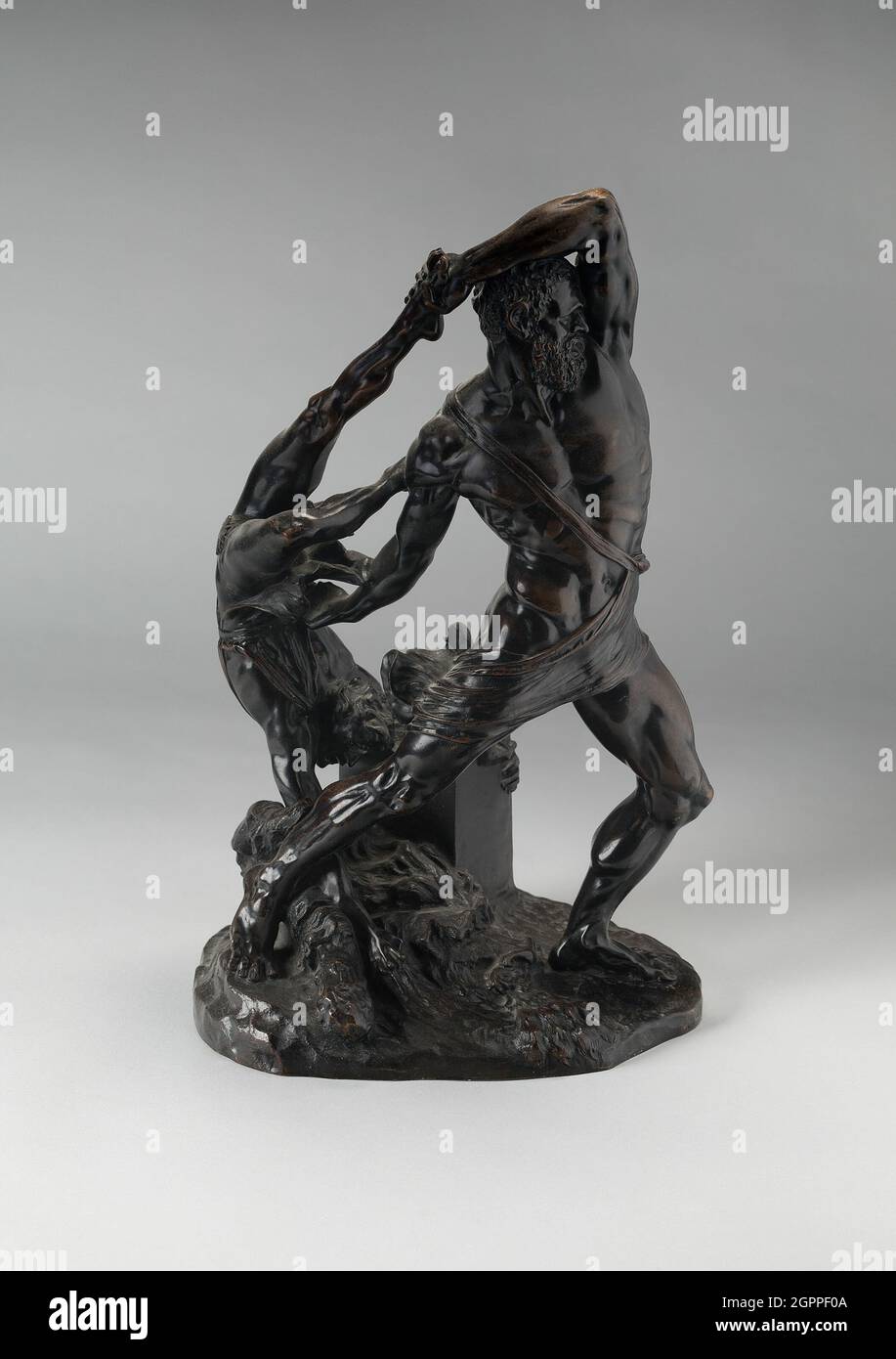 Statue two hercules hi-res stock photography and images - Alamy