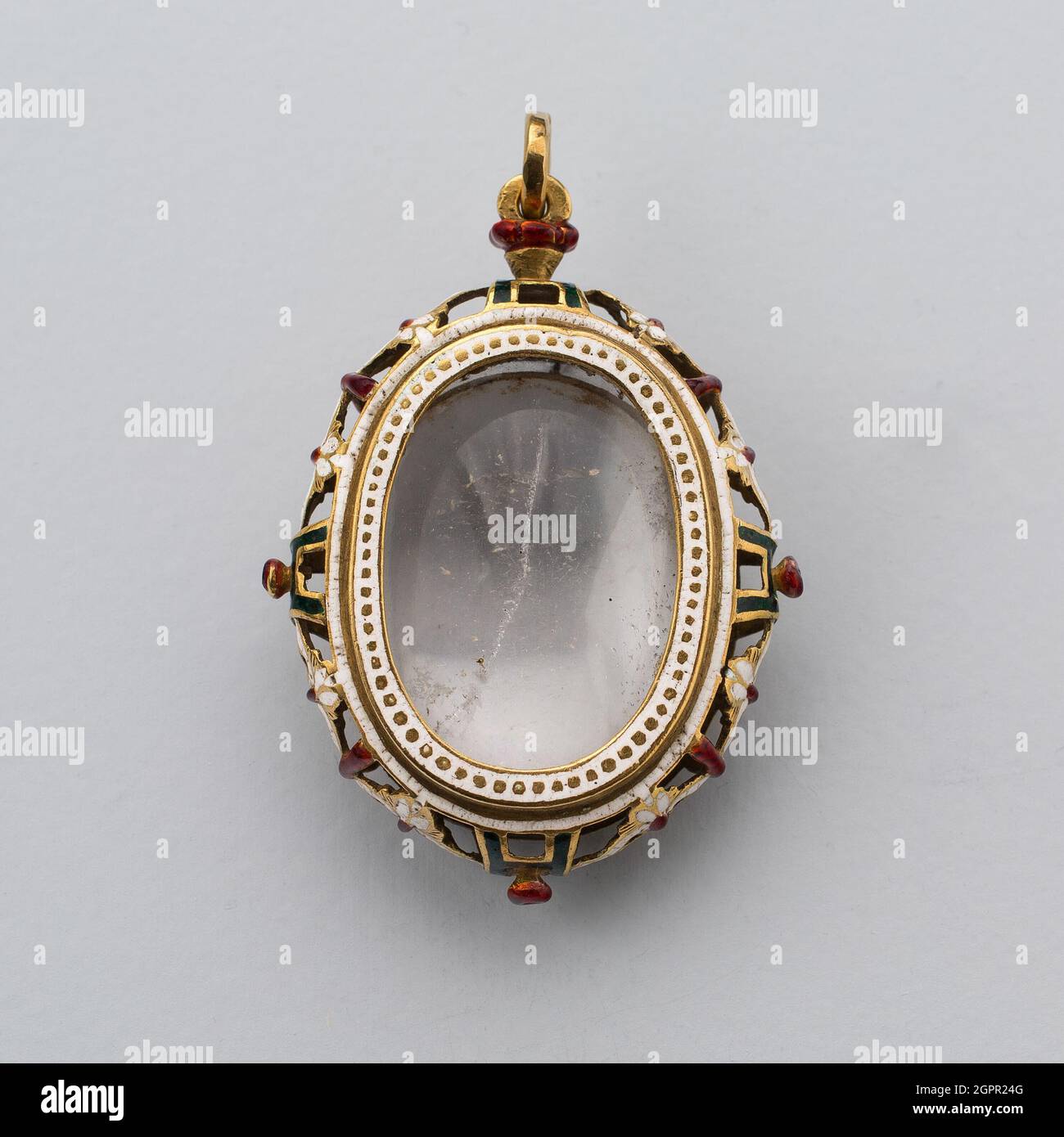 Enameled gold hi res stock photography and images Page 3 Alamy