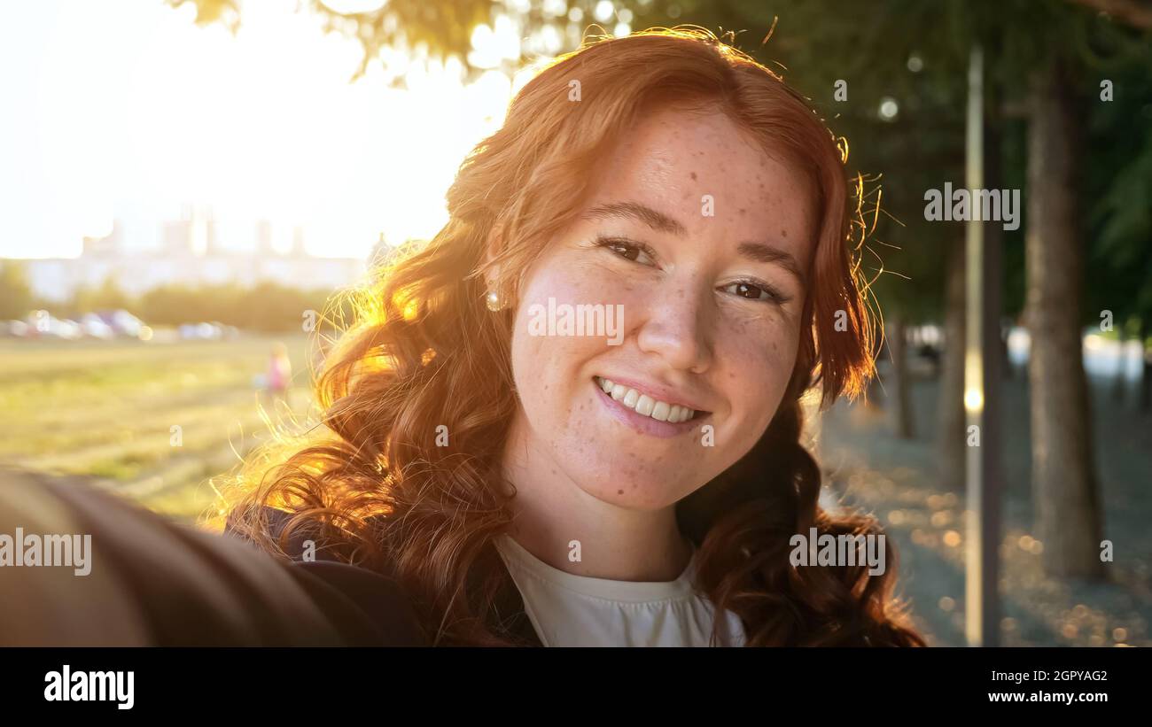 Woman curly hair makes hi-res stock photography and images - Alamy