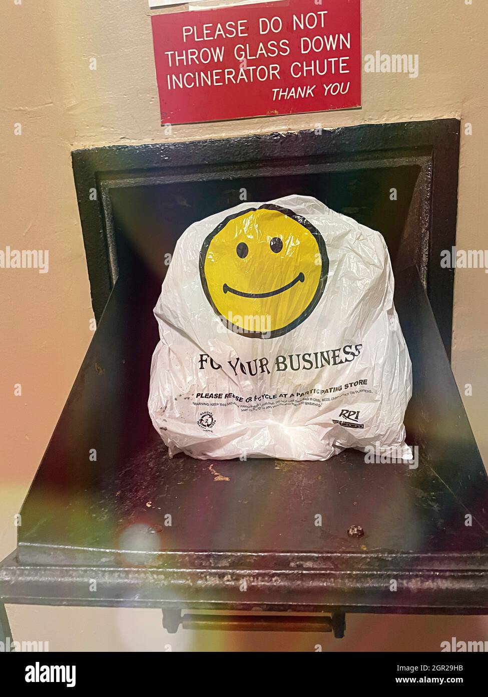 Garbage chute in apartment hires stock photography and images Alamy