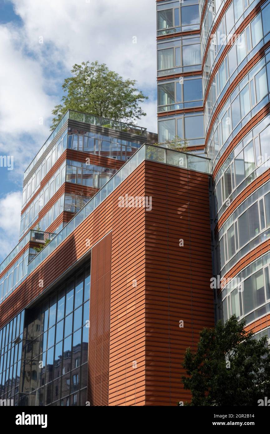 Mixed Use Buildings in Battery Park City, NYC, USA, 2021 Stock Photo