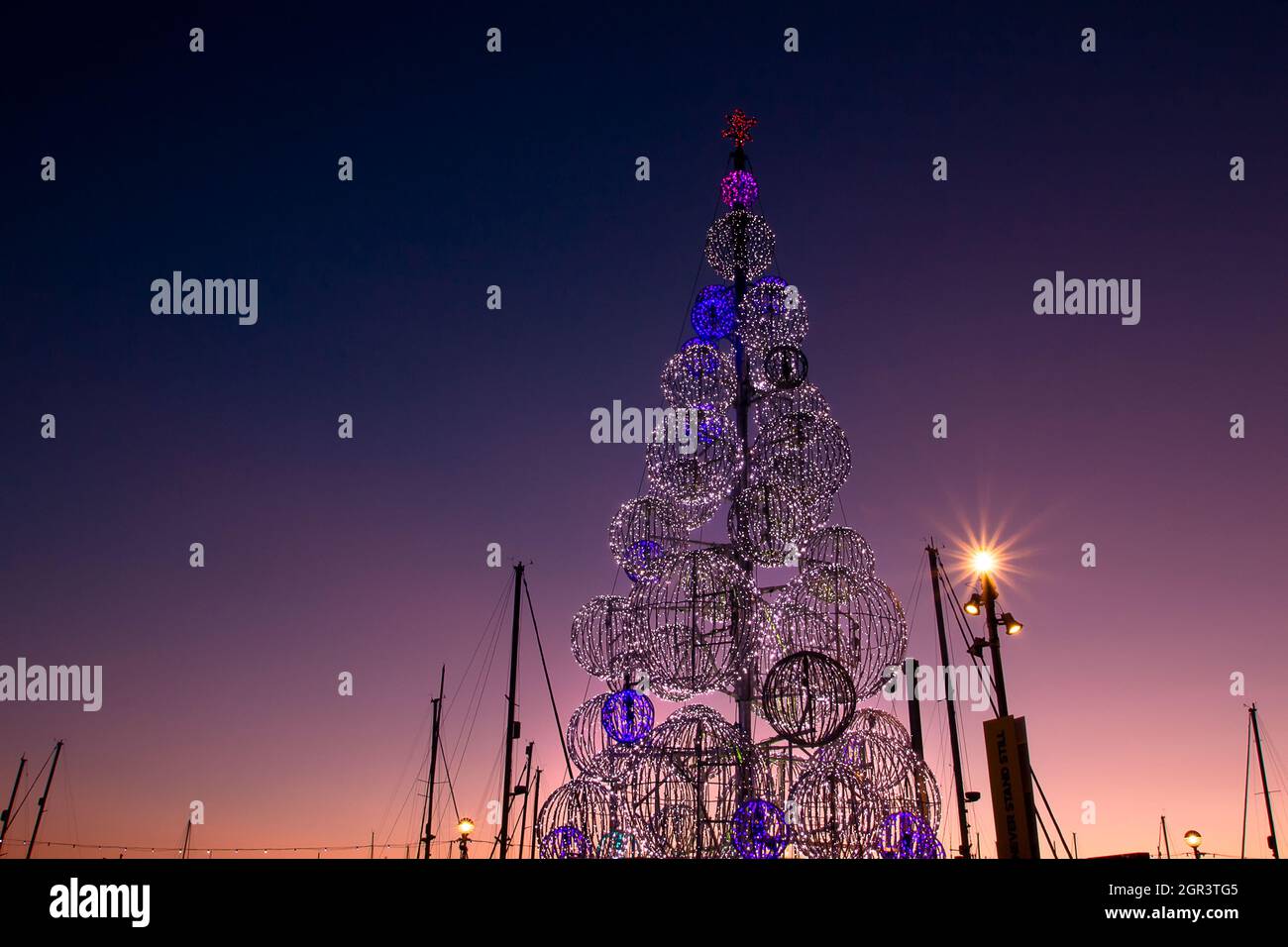Wheel of neptune hires stock photography and images Alamy