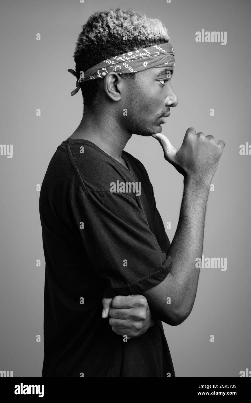 Vintage male side profile Black and White Stock Photos & Images - Alamy