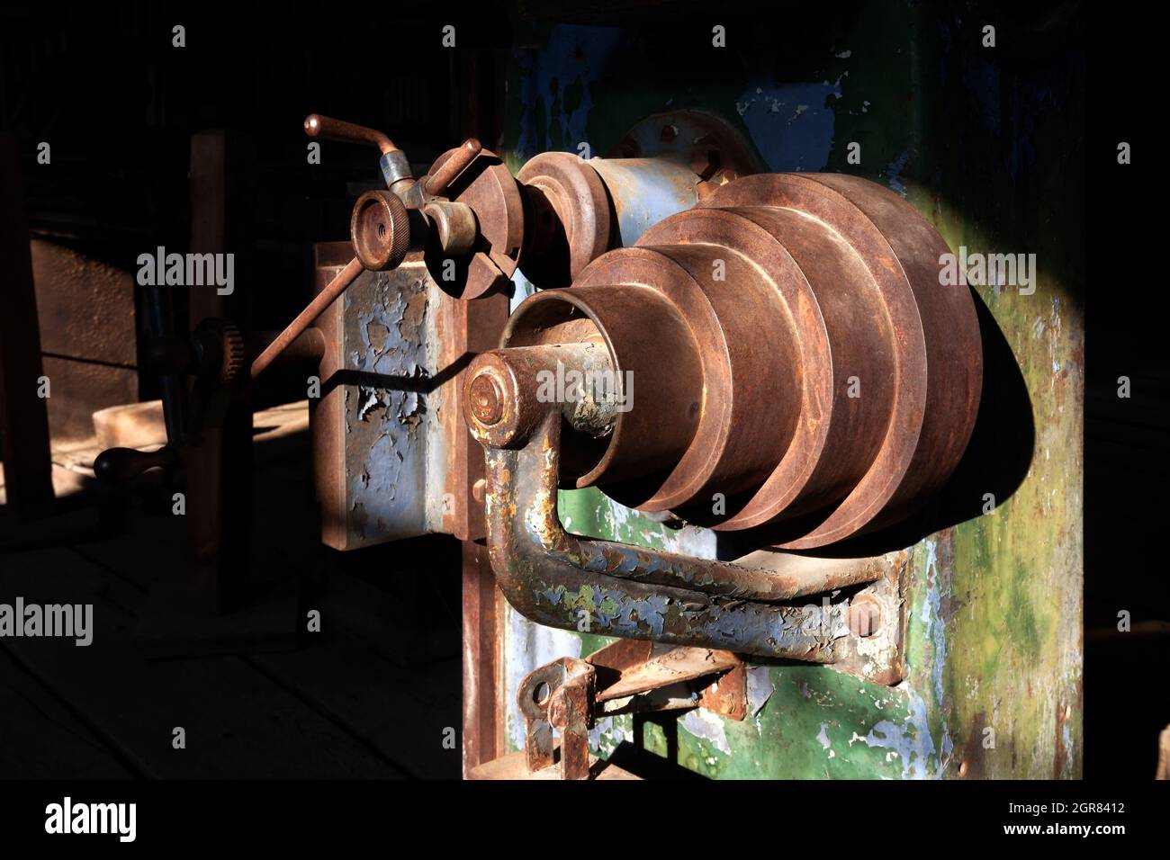 Machine shop equipment in the Standard Stamp Mill in Bodie State Historic Park in Bodie, California. Stock Photo