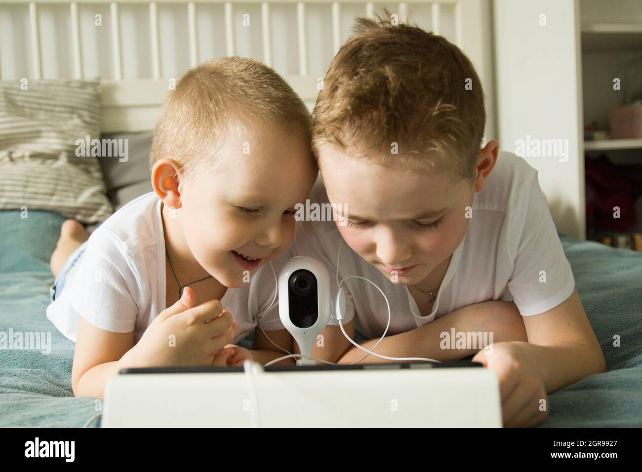 Computer controlled house hires stock photography and images Alamy
