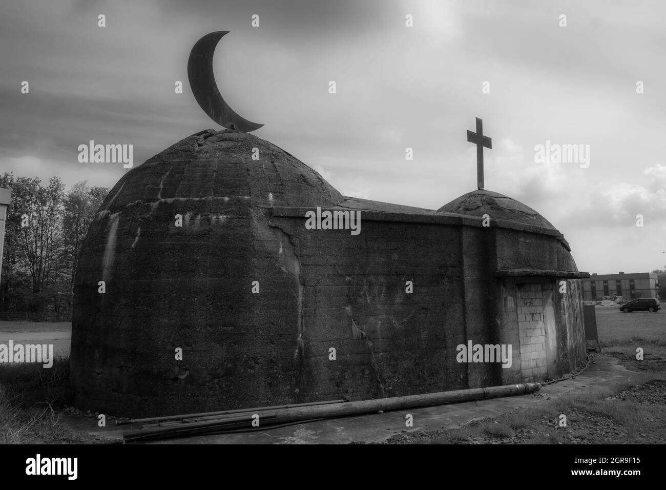 HERNE, GERMANY - Aug 31, 2021: The artwork 'Migration Cross and Half-Moon' in commemoration of migrants form Turkey and Poland Stock Photo