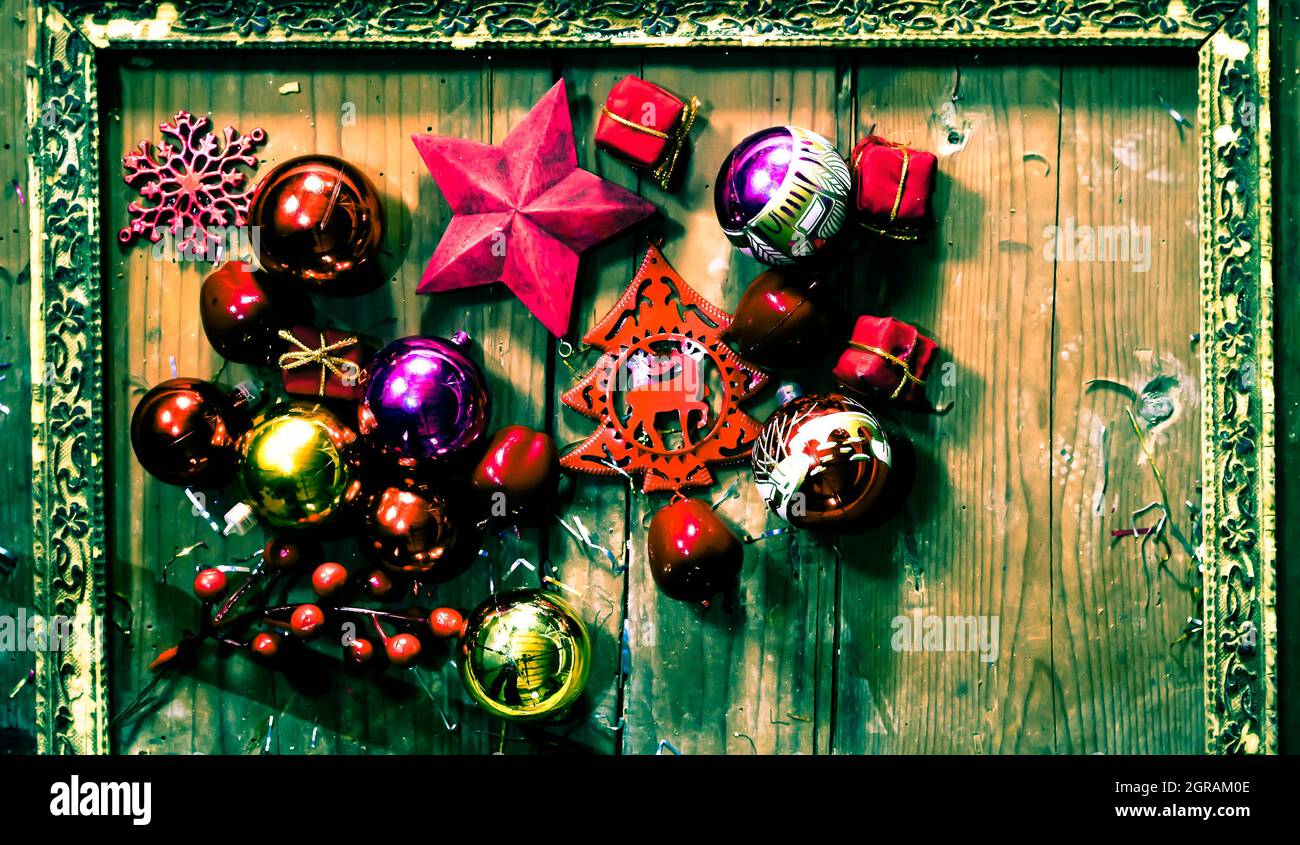 Vintage christmas baubles cut out hi-res stock photography and images ...