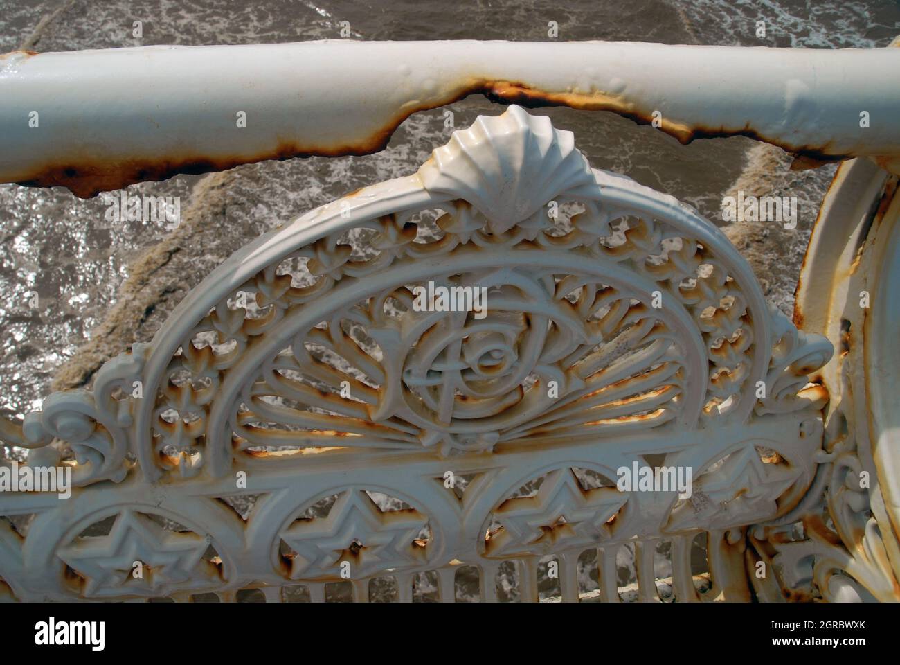 Rusting iron hand rail hi-res stock photography and images - Alamy