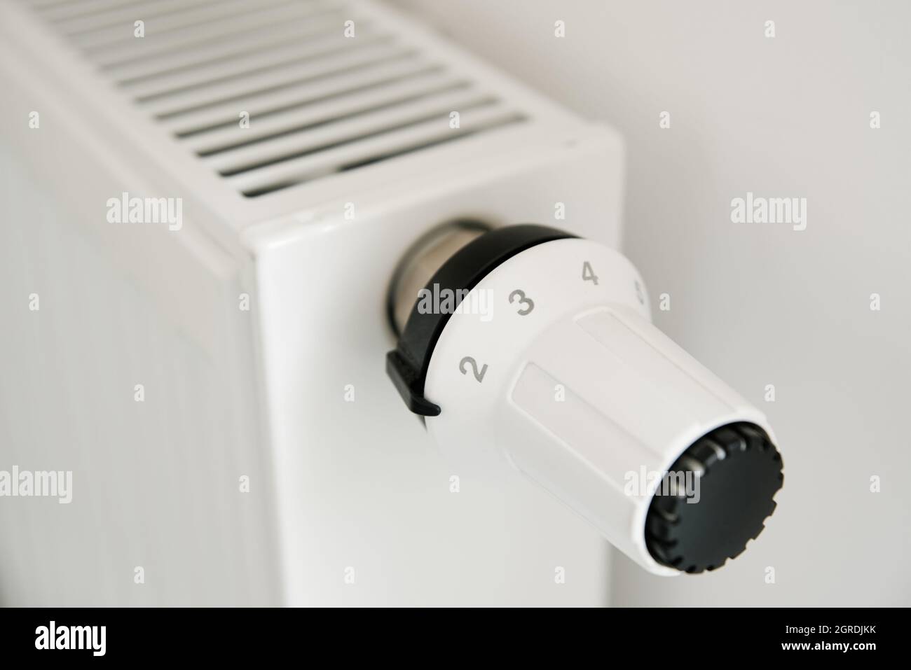 Radiator Knob For Adjusting Tempearute Stock Photo Alamy