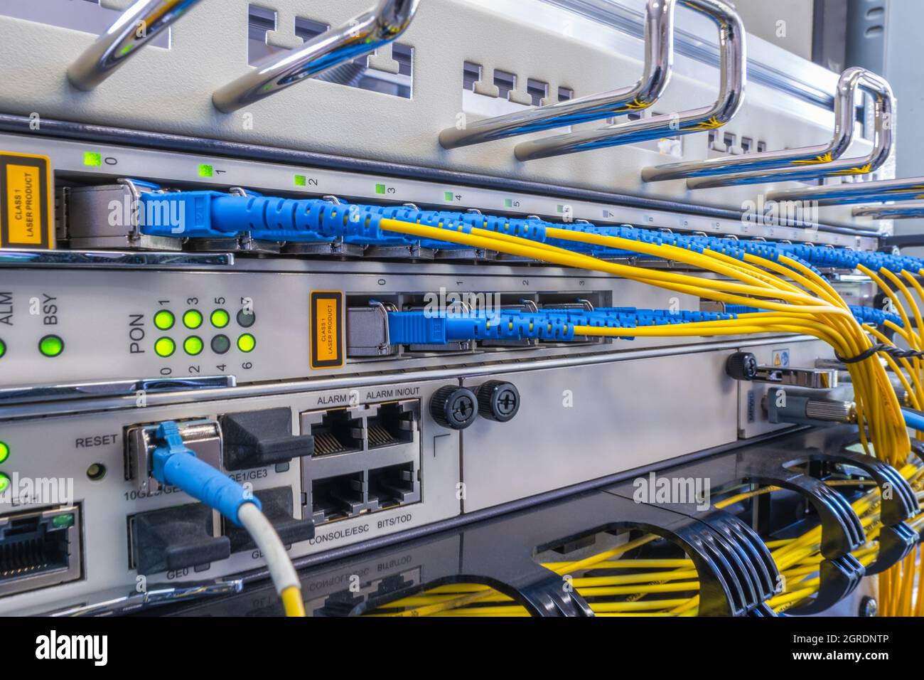 Devices and patch cord cables in system of gigabit passive optical network