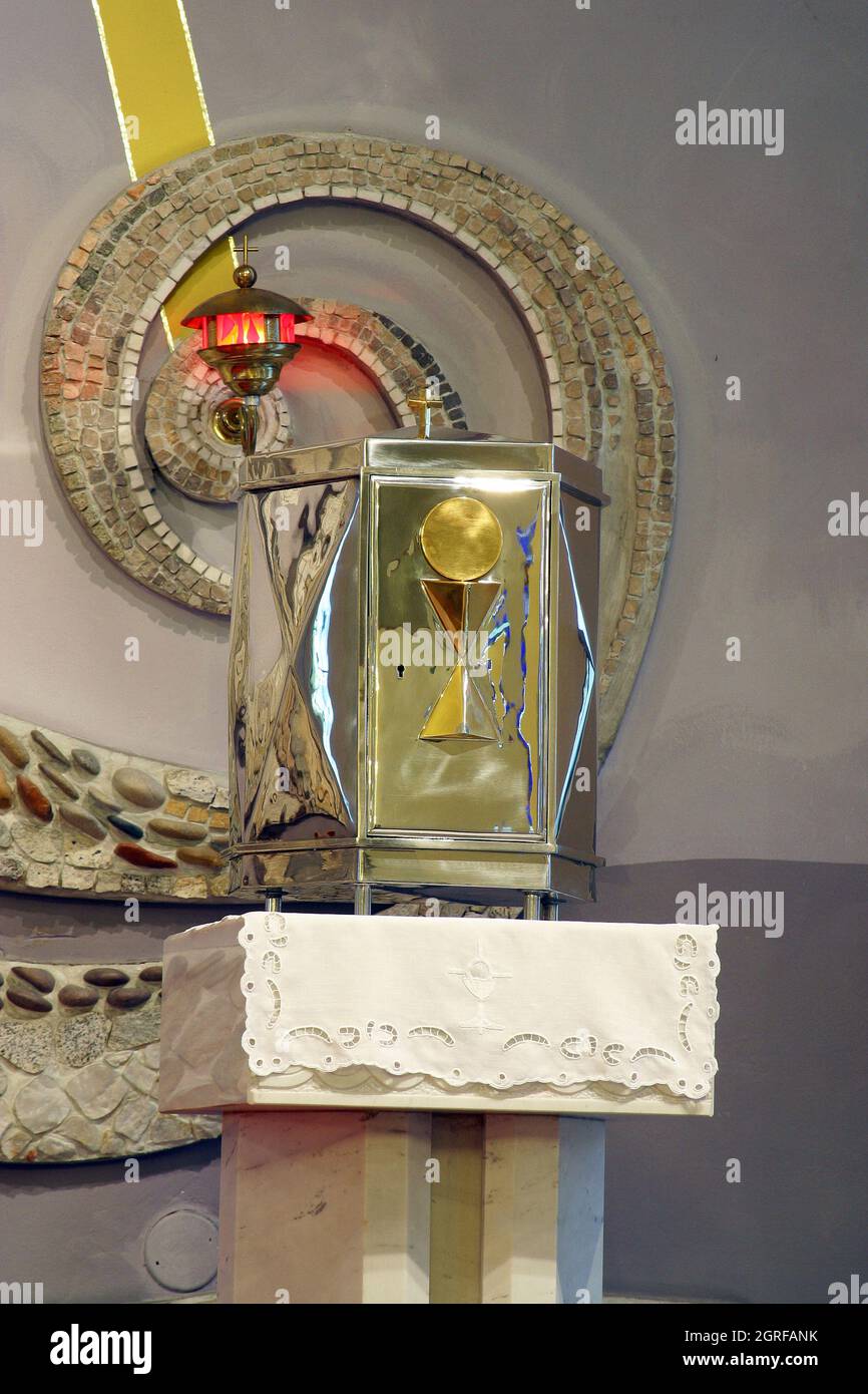 Tabernacle in the church of Our Lady of Sorrows in Spansko, Zagreb, Croatia Stock Photo