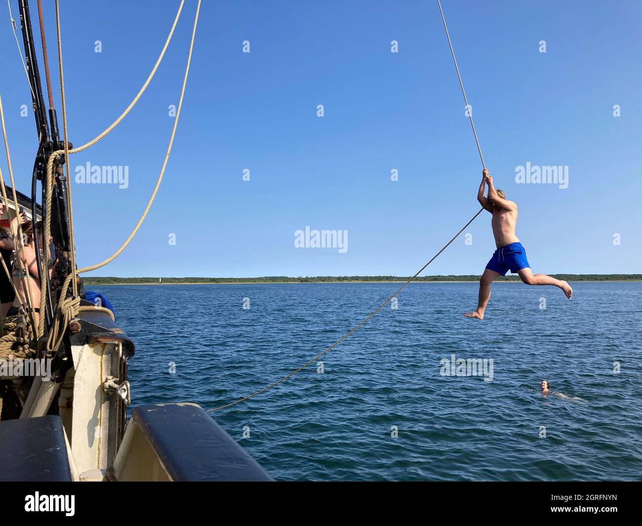 Baltic sea diving hires stock photography and images Alamy