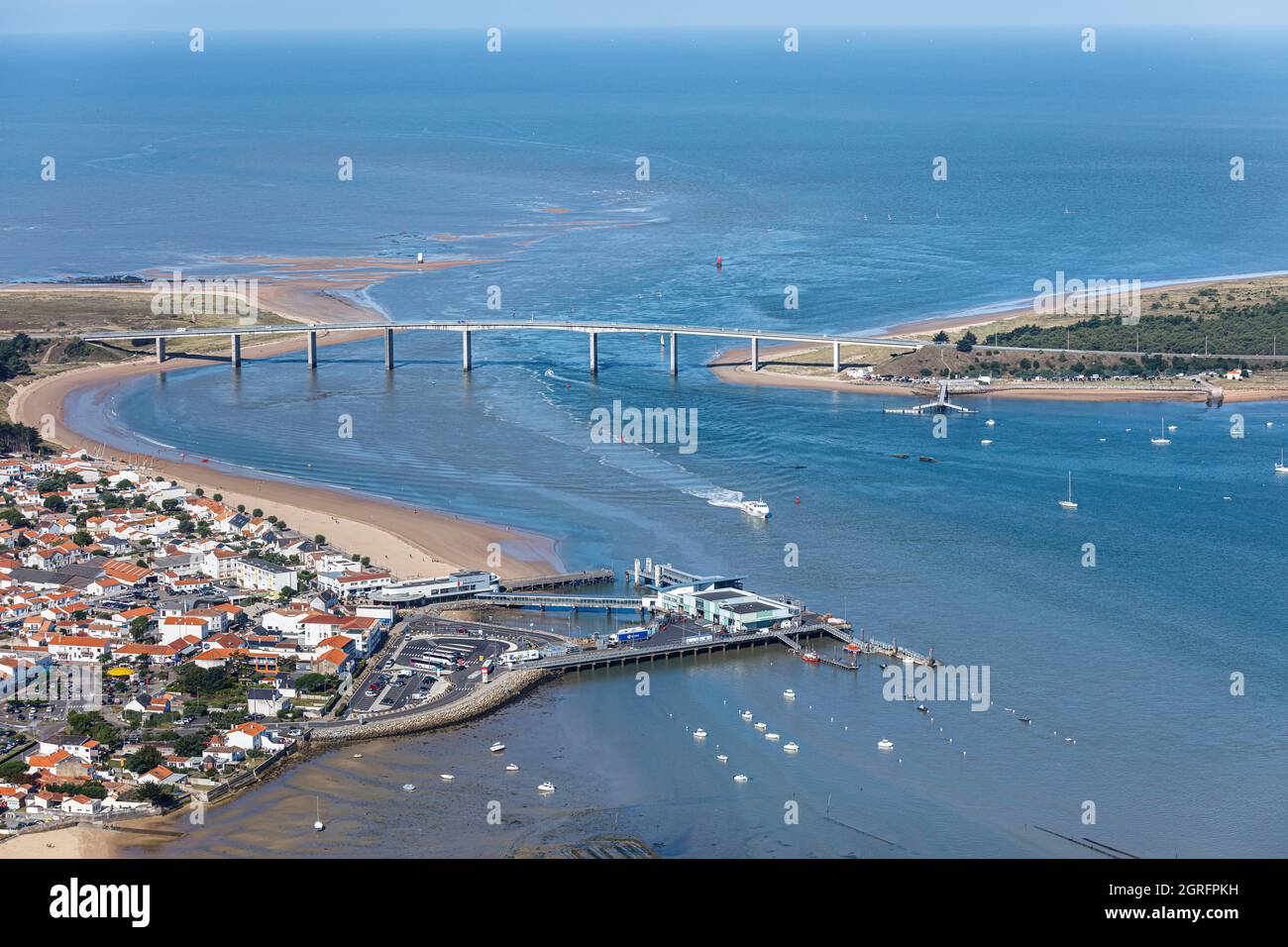 France, Vendee, La Barre de Monts, the marine terminal and Noirmoutier bridge (aerial view) Stock Photo