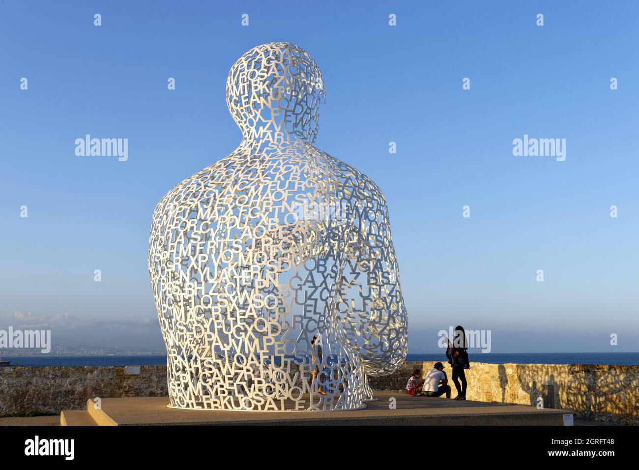 France modern sculpture antibes hi-res stock photography and images - Alamy