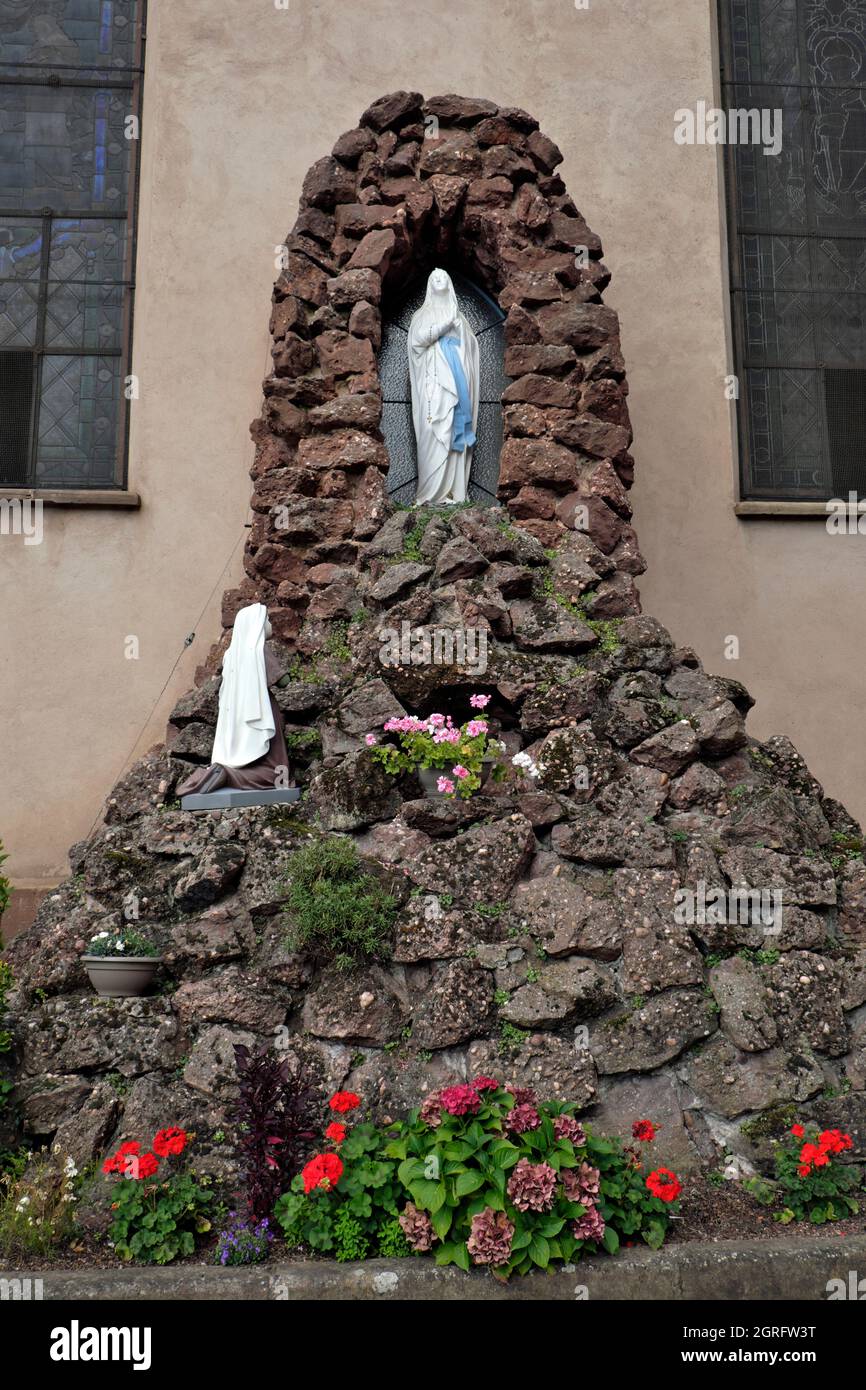 France, Bas Rhin, Boersch, the Grotto of Lourdes in front of the church Stock Photo