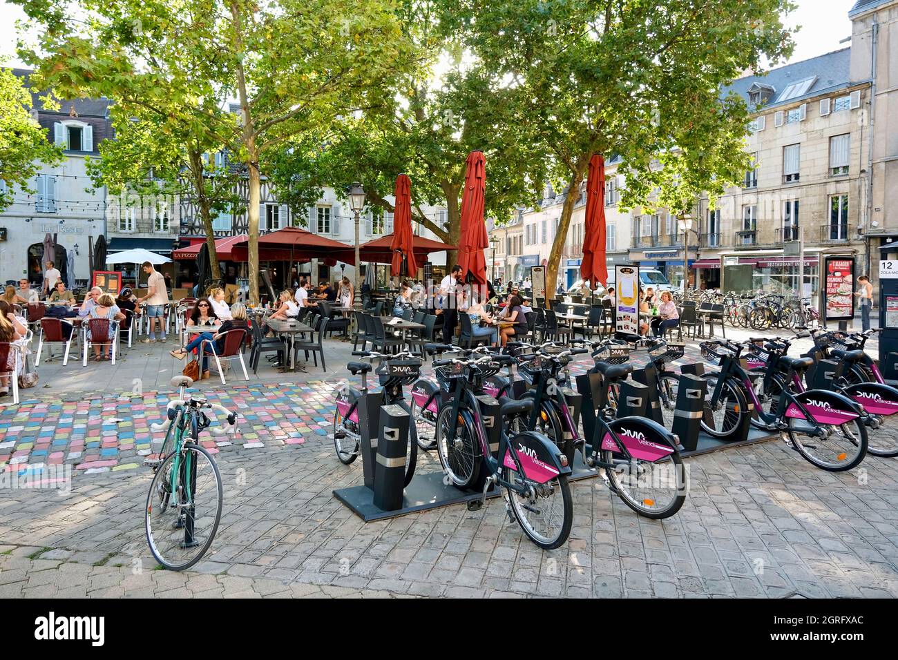 Place emile zola hi res stock photography and images Alamy