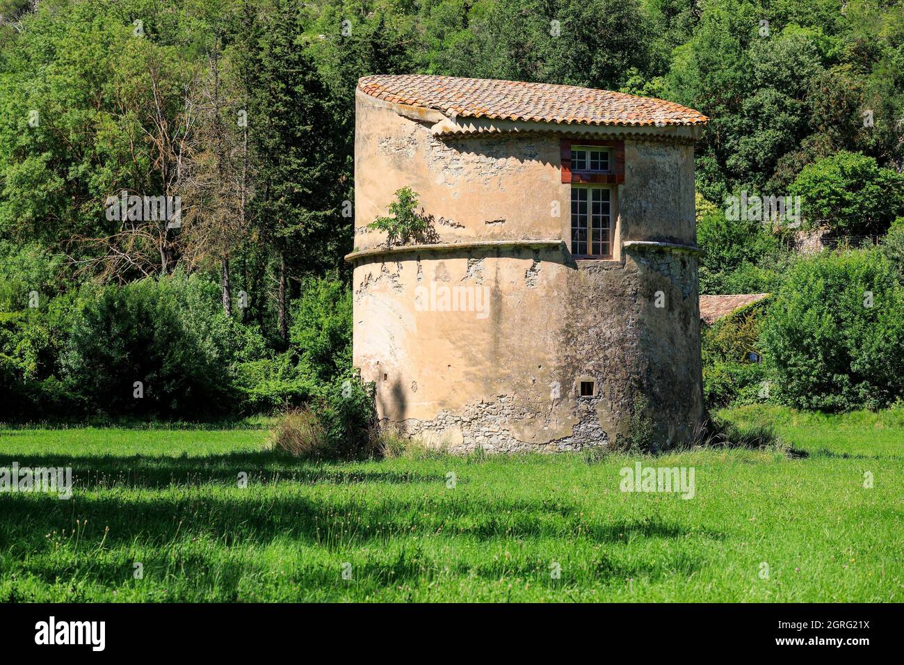 Bras var hi-res stock photography and images - Alamy