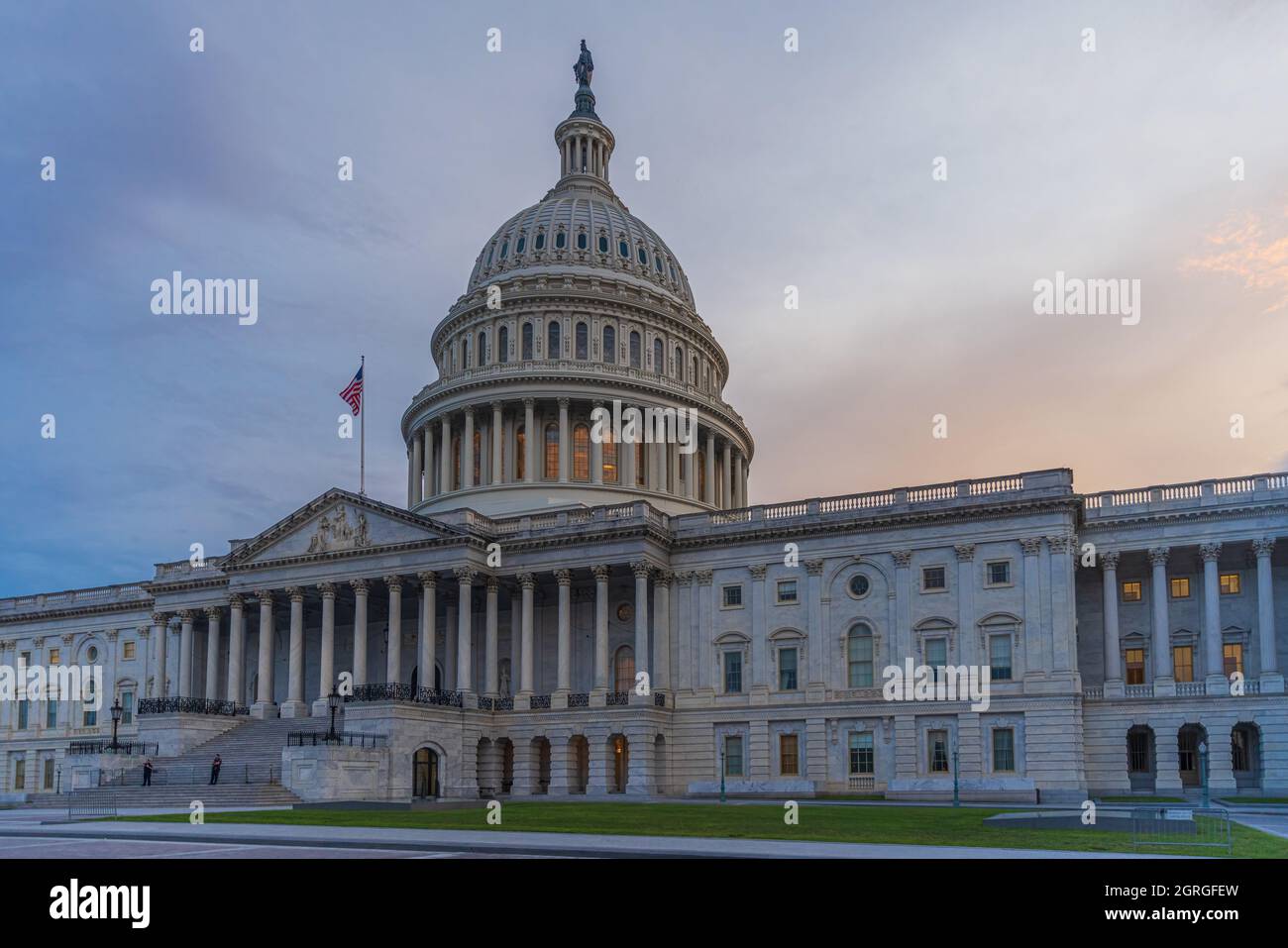WASHINGTON DC, USA - OCTOBER 1: Less than 24 hours before a potential ...