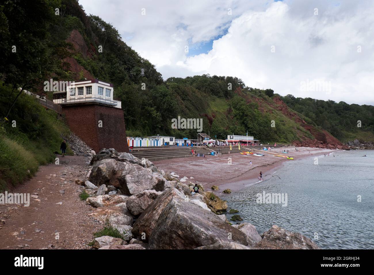 A view of Oddicombe beach, and the Babbacombe Cliff Railway in Babbacombe, Torquay, UK Stock Photo