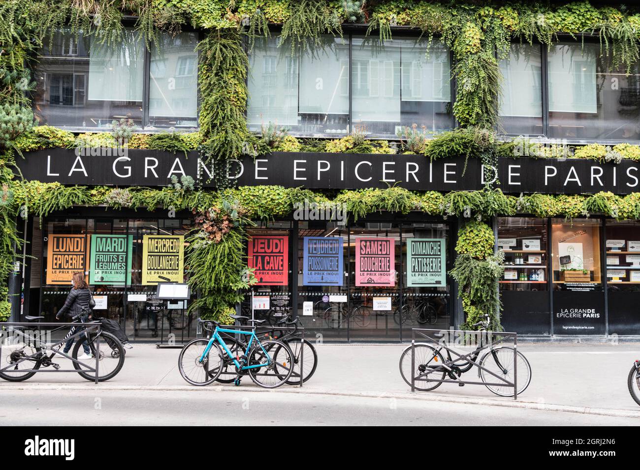 Le grand epicerie paris hi-res stock photography and images - Alamy