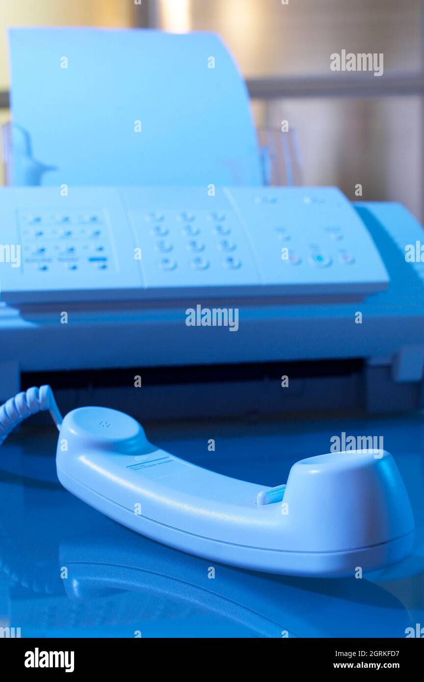 Fax machine history hires stock photography and images Alamy