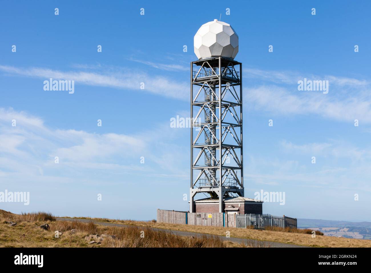 Radar station tower on Titterstone Clee Hill Shropshire Stock Photo