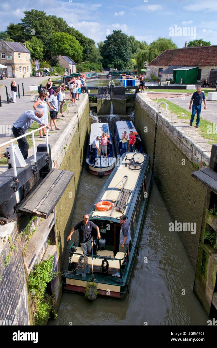 Congestion at Bradford lock, Kennet and Avon canal at Bradford on Avon, WIltshire Stock Photo
