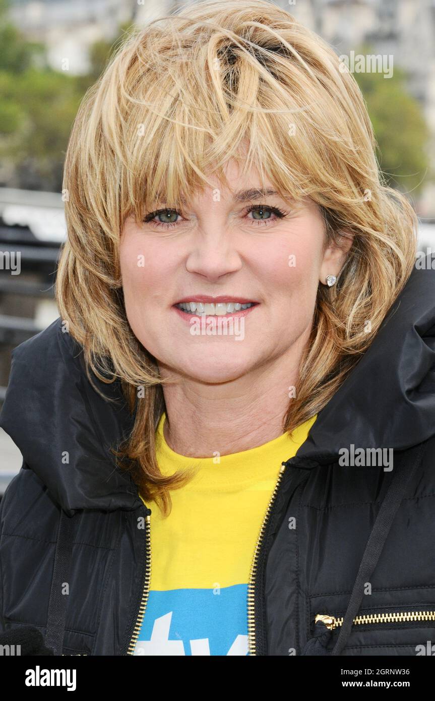 Anthea Turner, Walk 4 Life Photocall, Southbank,London. UK Stock Photo