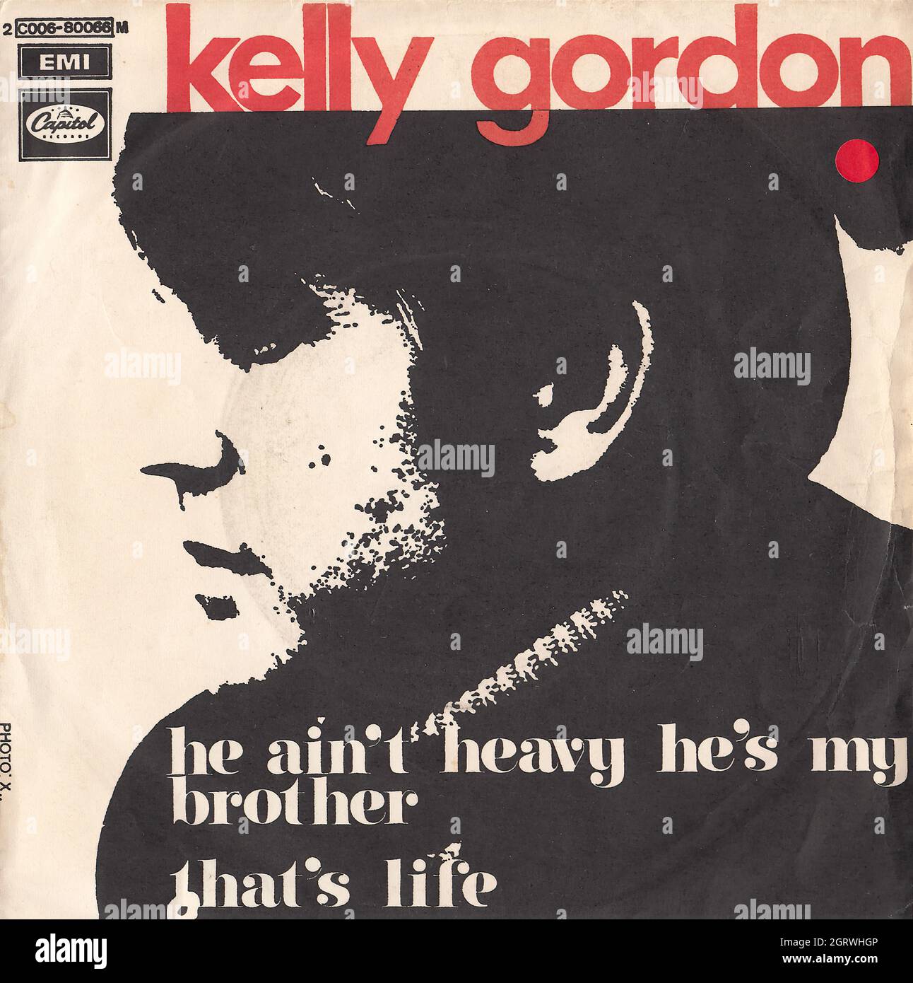 Kelly Gordon - He ain't heavy, he's my brother - That's life 45rpm - Vintage Vinyl Record Cover Stock Photo
