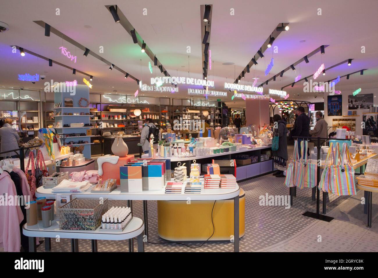 Paris, France, 1 October 2021 The Samaritaine department store has