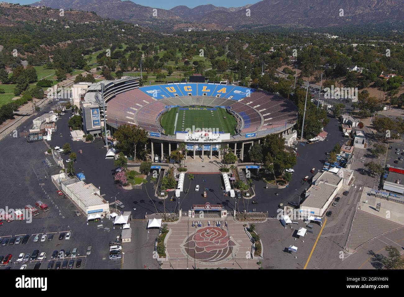 An Aerial View Of The Rose Bowl Stadium With The San Gabriel Mountains 