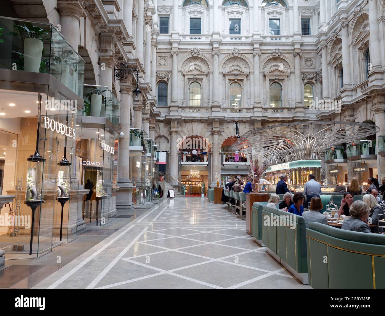 London, Greater London, England, September 21 2021: Fortnum and Mason Bar and Restaurant in the Royal Exchange, City of London. Stock Photo