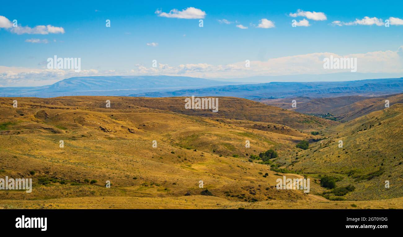 vista of Montana landscape with grassland hills and ravines Stock Photo