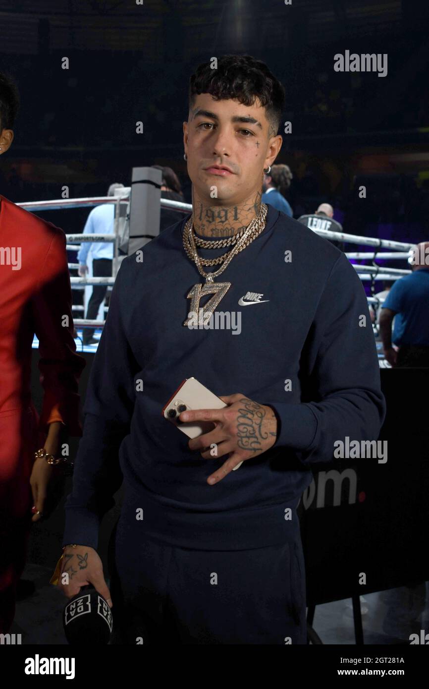 Milan, Italy. 02nd Oct, 2021. Milan, Italy. 02nd Oct, 2021. Daniele Scardina 'King Toretto' wins the Wbo supermedium title. Beaten the German Doberstein for abandonment after 4 rounds. pictured: Tony Effe Credit: Independent Photo Agency/Alamy Live News Credit: Independent Photo Agency Srl/Alamy Live News Stock Photo