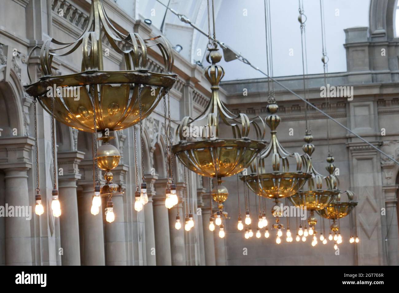 Line Of Ornate Light Fixtures On Background Of Classical Architecture Stock Photo Alamy