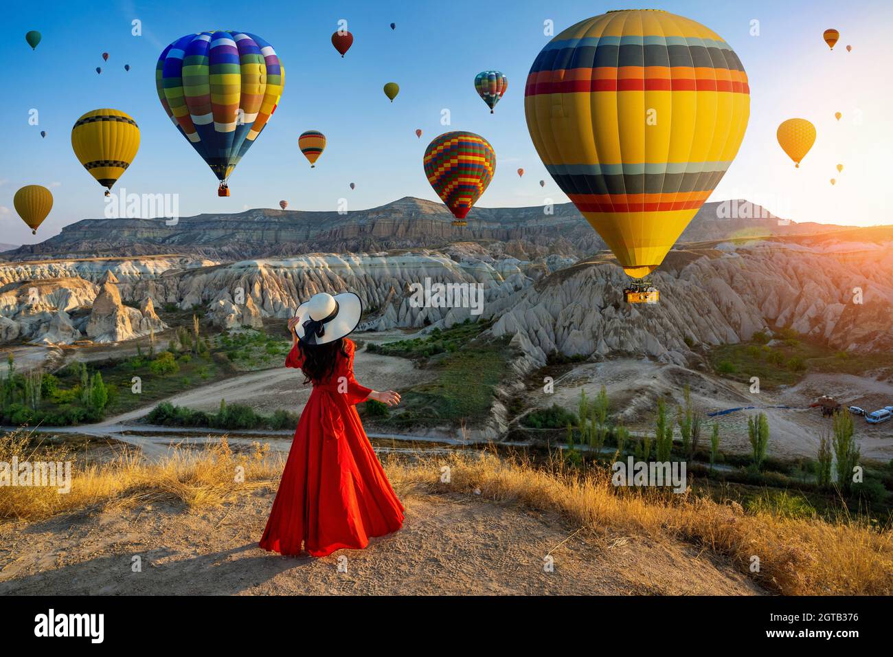 Hot Air Balloon Festival Istanbul Hi res Stock Photography And Images hot-air-balloon-festival-istanbul-hi-res-stock-photography-and-images