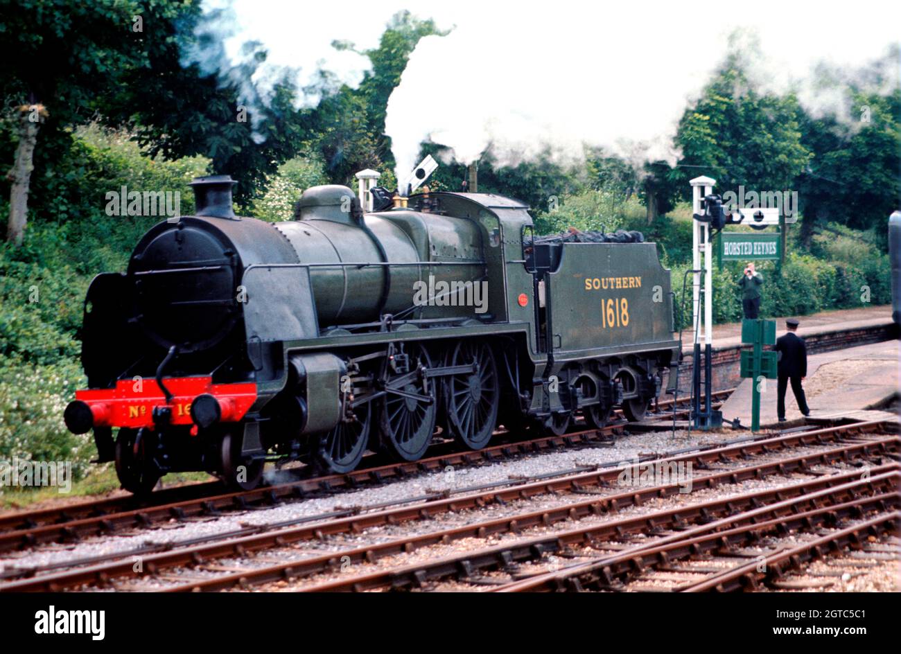 Maunsell U class 2-6-0 number 31618 at Horsted Keynes Station Stock ...