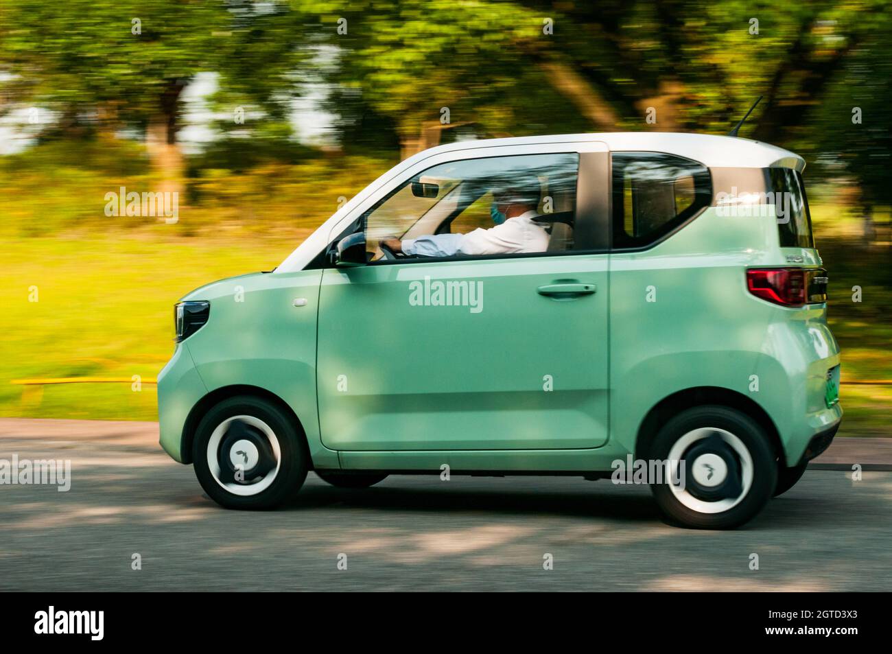 Moving shot of the Wuling Hongguang Mini EV Macaron taken in