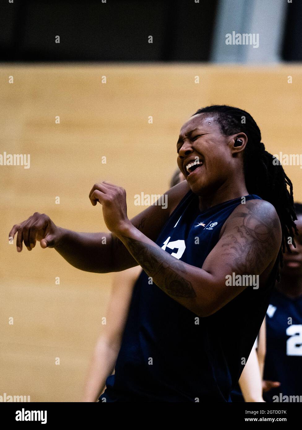 Duesseldorf, Germany. 01st Oct, 2021. Marquita Waller ( 13 Capitol Bascats  ) feels the music during warm up at the 1. Toyota Damen Basketball  Bundesliga game between the Capitol Bascats Duesseldorf and
