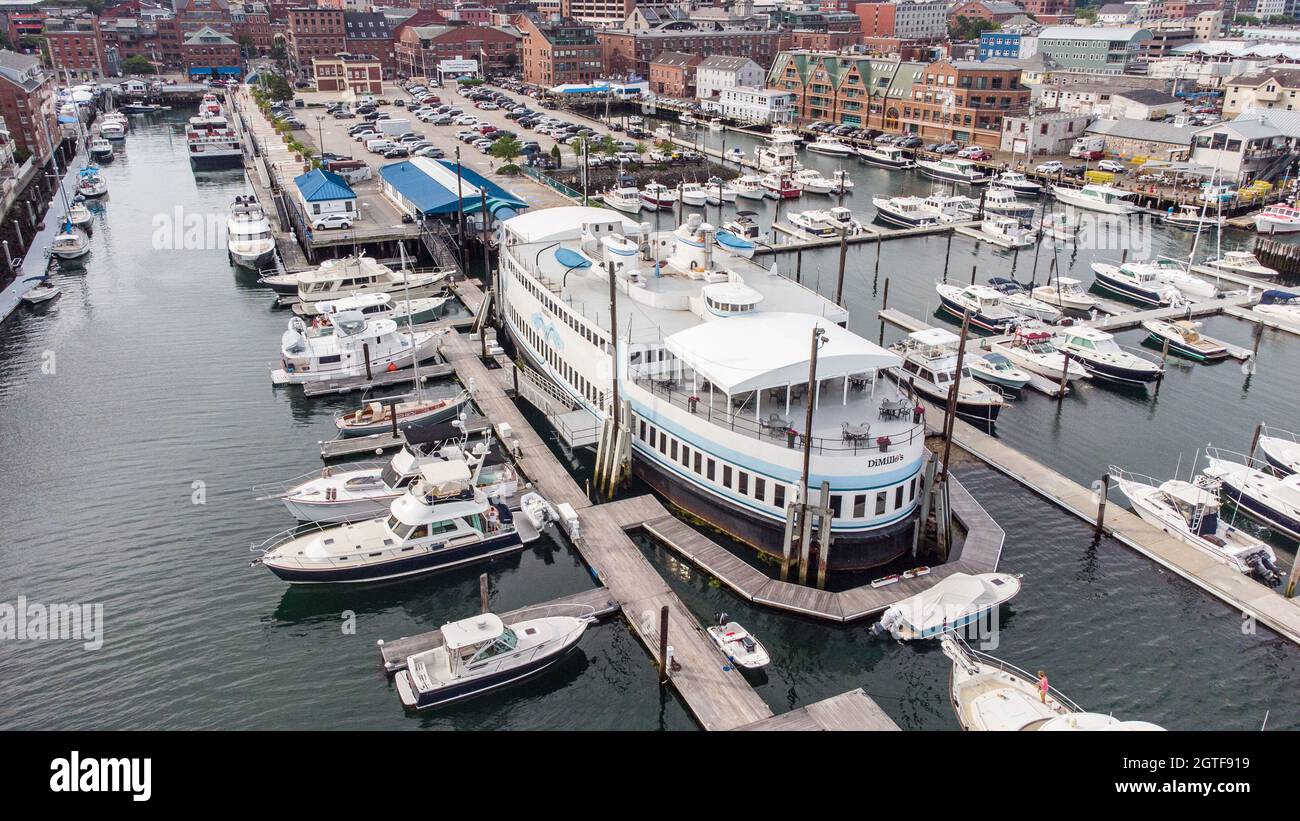 Dimillo's restaurant hires stock photography and images Alamy