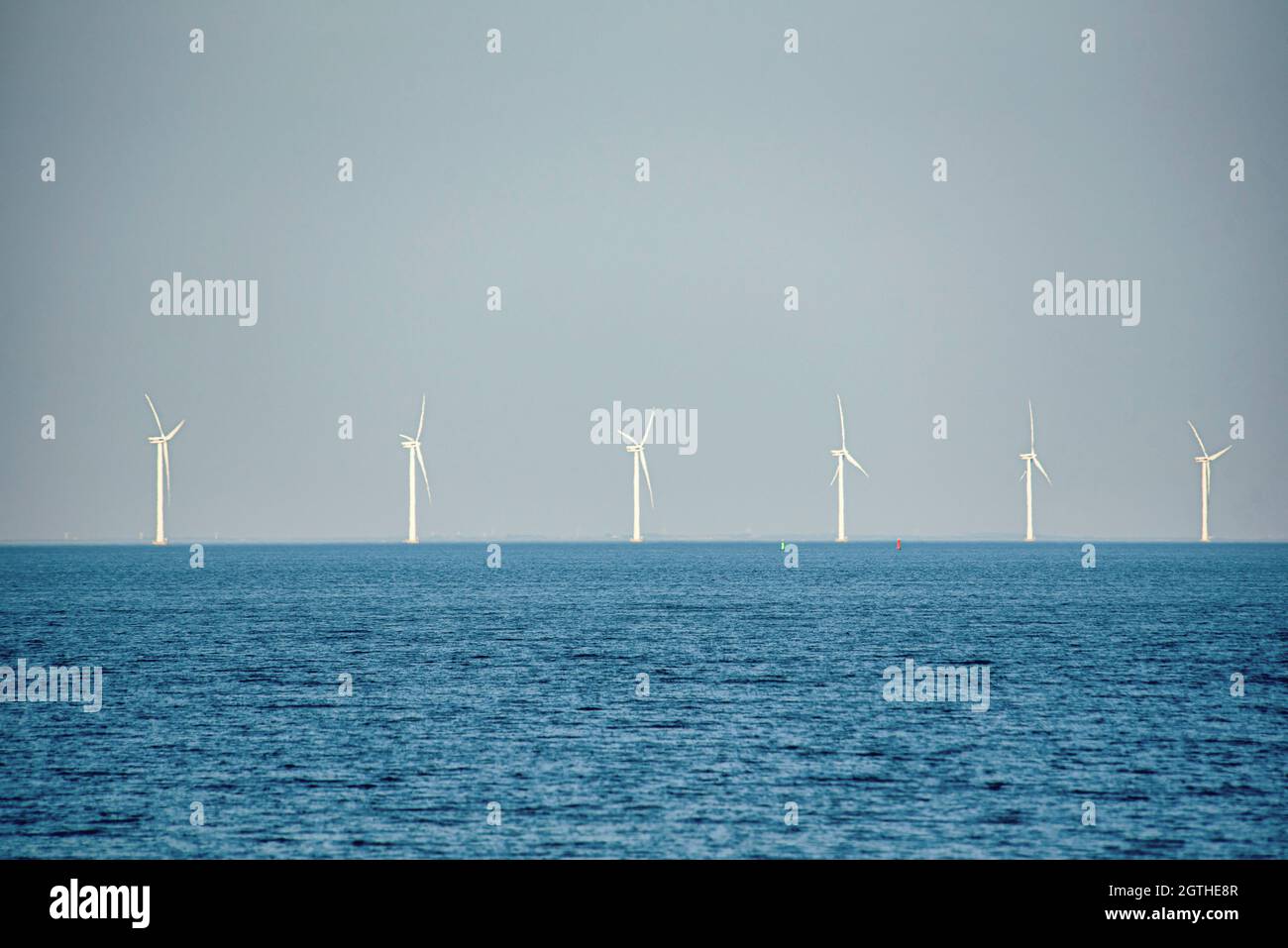 favdolls racje Shore power supply hi-res stock photography and images - Page 4 - Alamy
