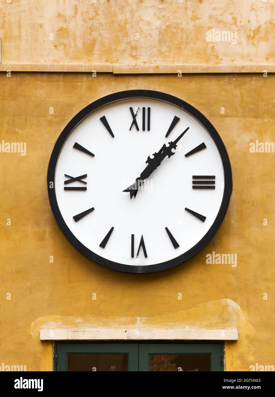 Black white clock face texture hi-res stock photography and images - Alamy
