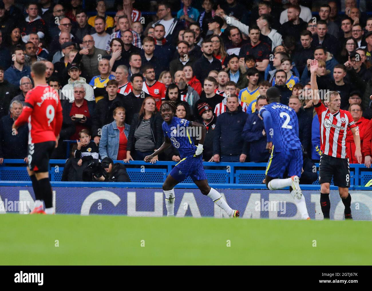 Stamford Bridge, Chelsea, London, UK. 2nd Oct, 2021. Premier League football Chelsea versus Southampton; Trevoh Chalobah of Chelsea celebrates scoring his sides 1st goal in the 9th minute to make it 1-0 Credit: Action Plus Sports/Alamy Live News Stock Photo